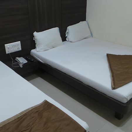 Hotel Gemini Bombay Esterno foto