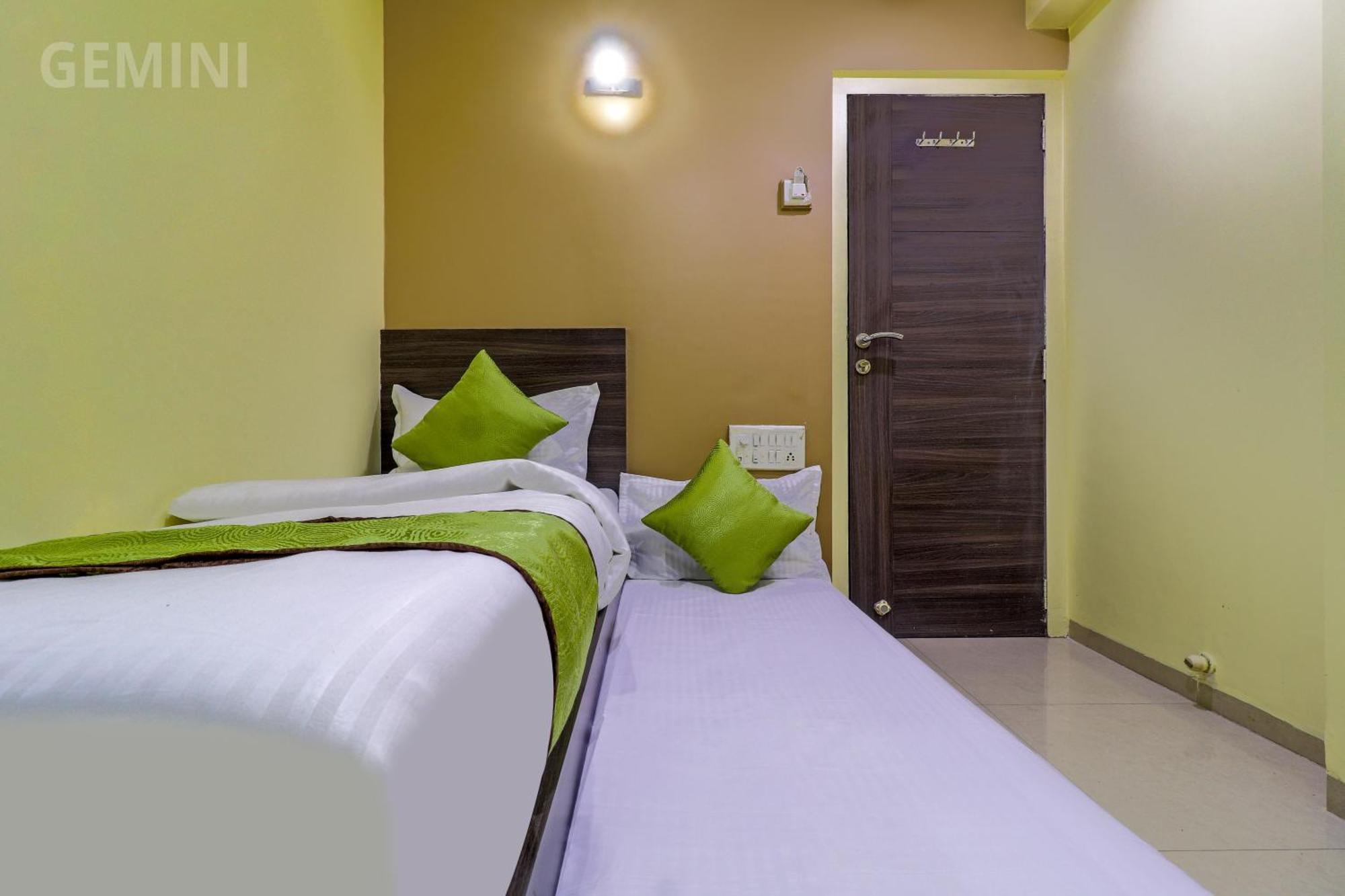 Hotel Gemini Bombay Esterno foto