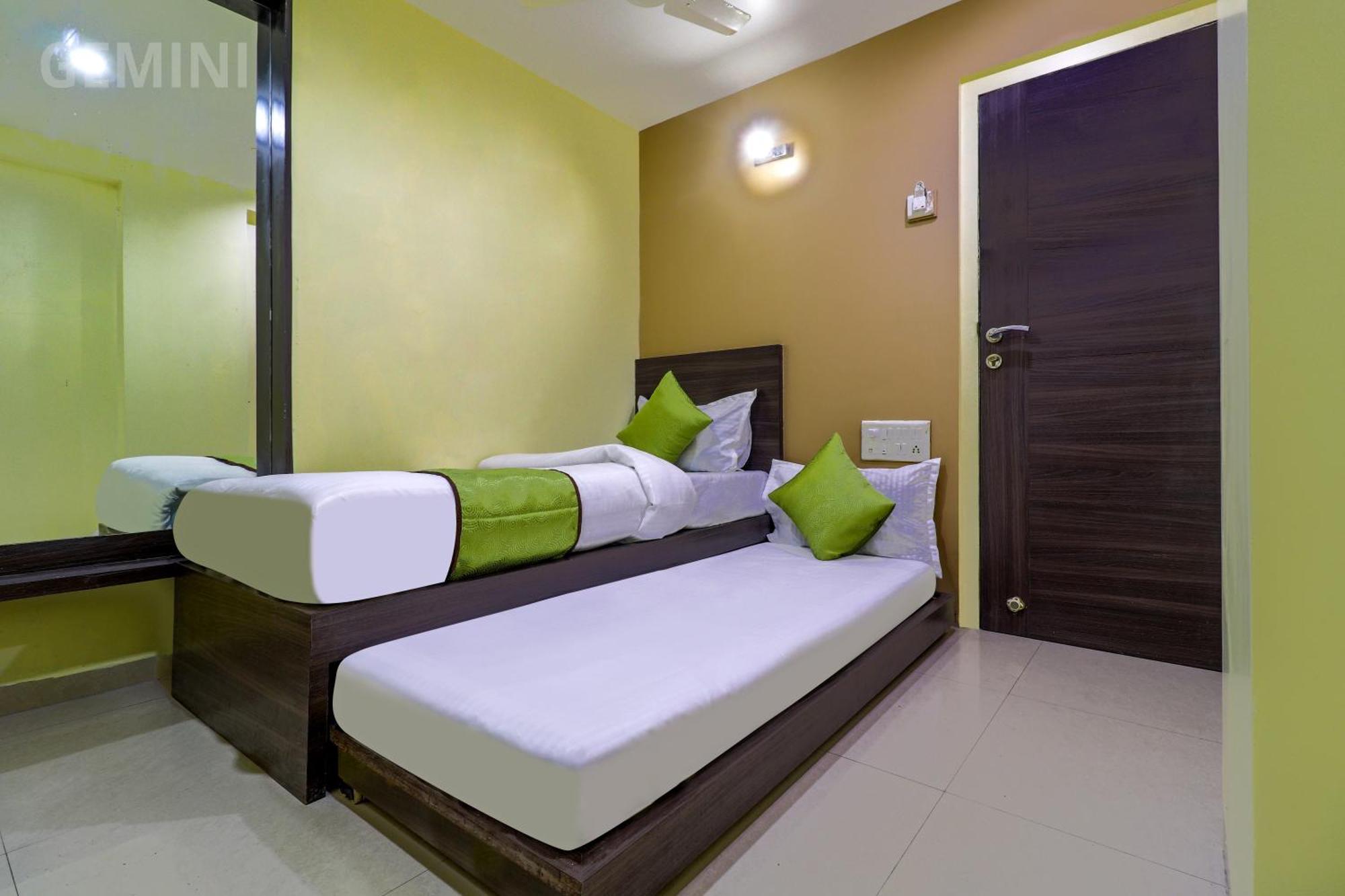 Hotel Gemini Bombay Esterno foto