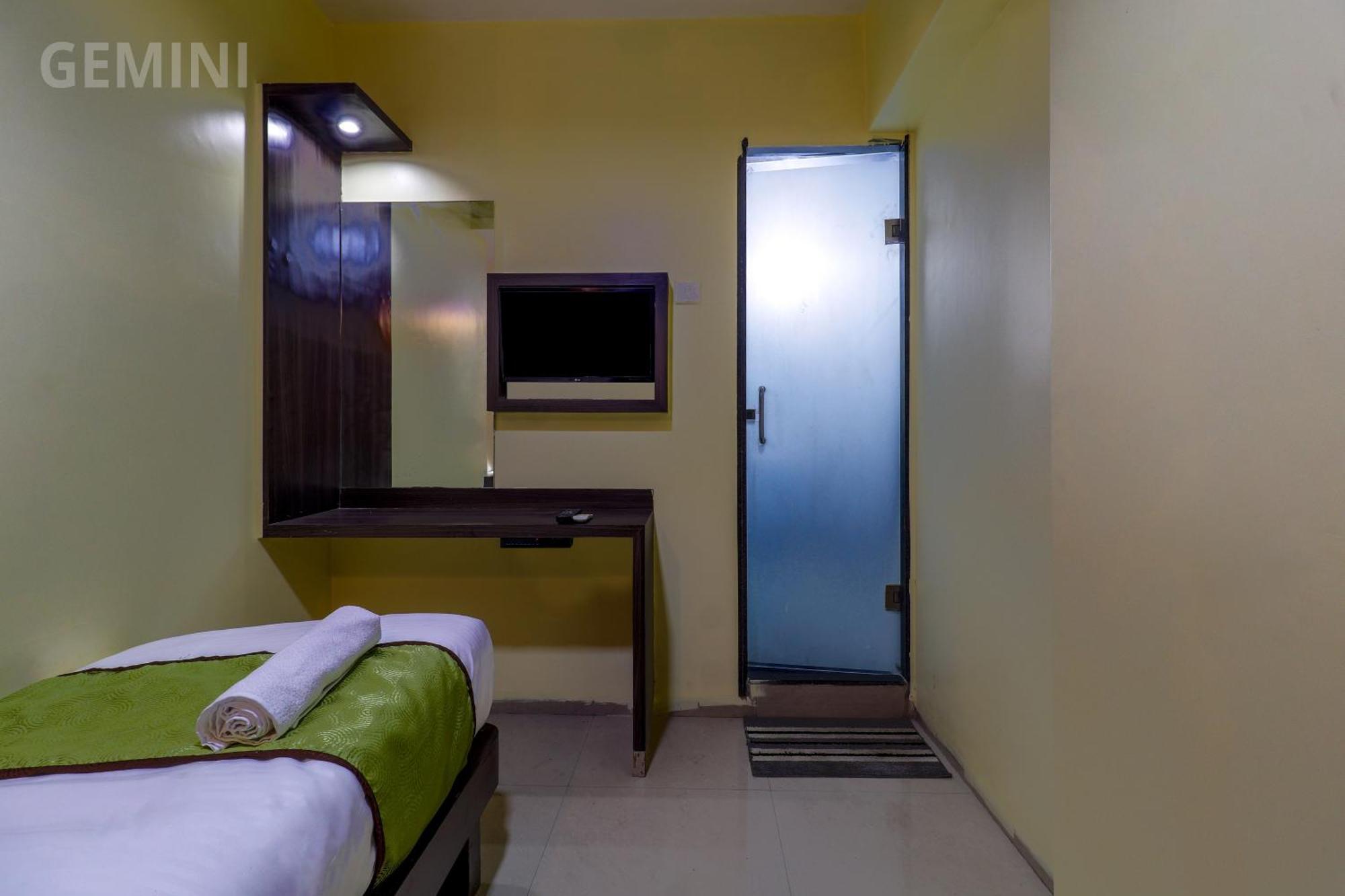 Hotel Gemini Bombay Esterno foto